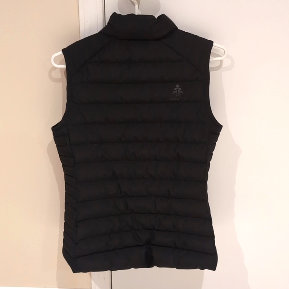 Woods Vest - Picture 2 of 3
